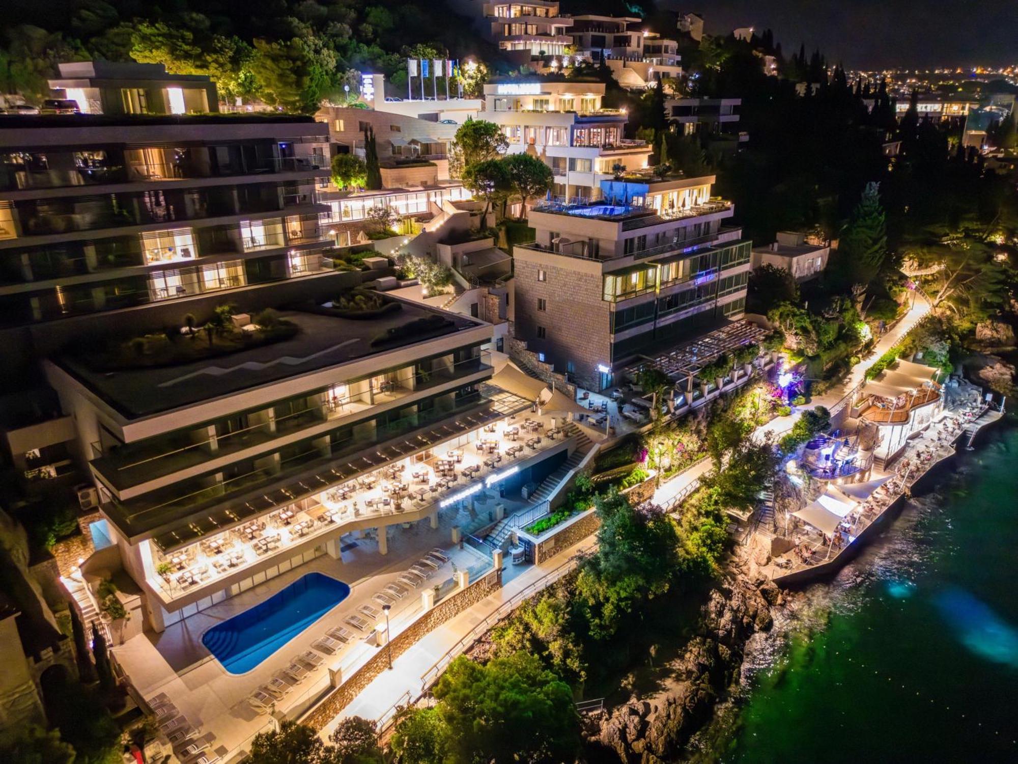 호텔 모어 두브로브니크 외부 사진 View of the hotel