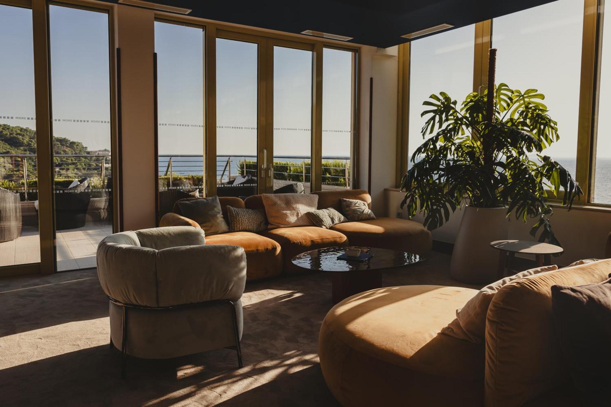 호텔 모어 두브로브니크 외부 사진 The Sky Bar